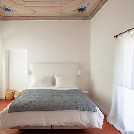 La Batisse En Blanc Hotel *