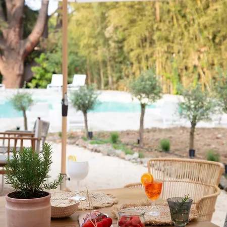 Hotel La Batisse En Blanc