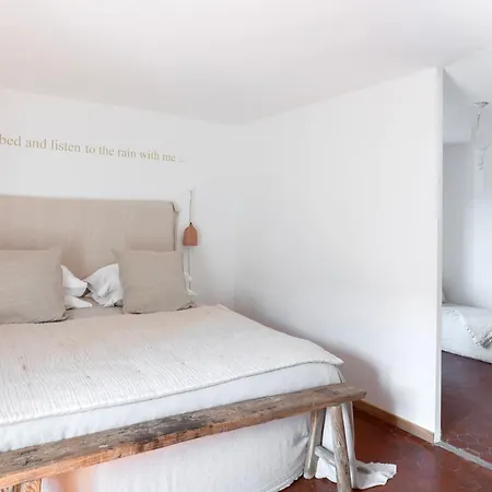 Hotel La Batisse En Blanc