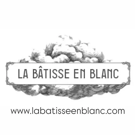 La Batisse En Blanc
